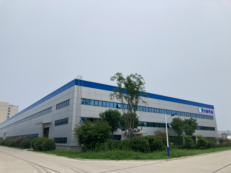 力鼎河南制造基地外景 力鼎河南制造基地外景